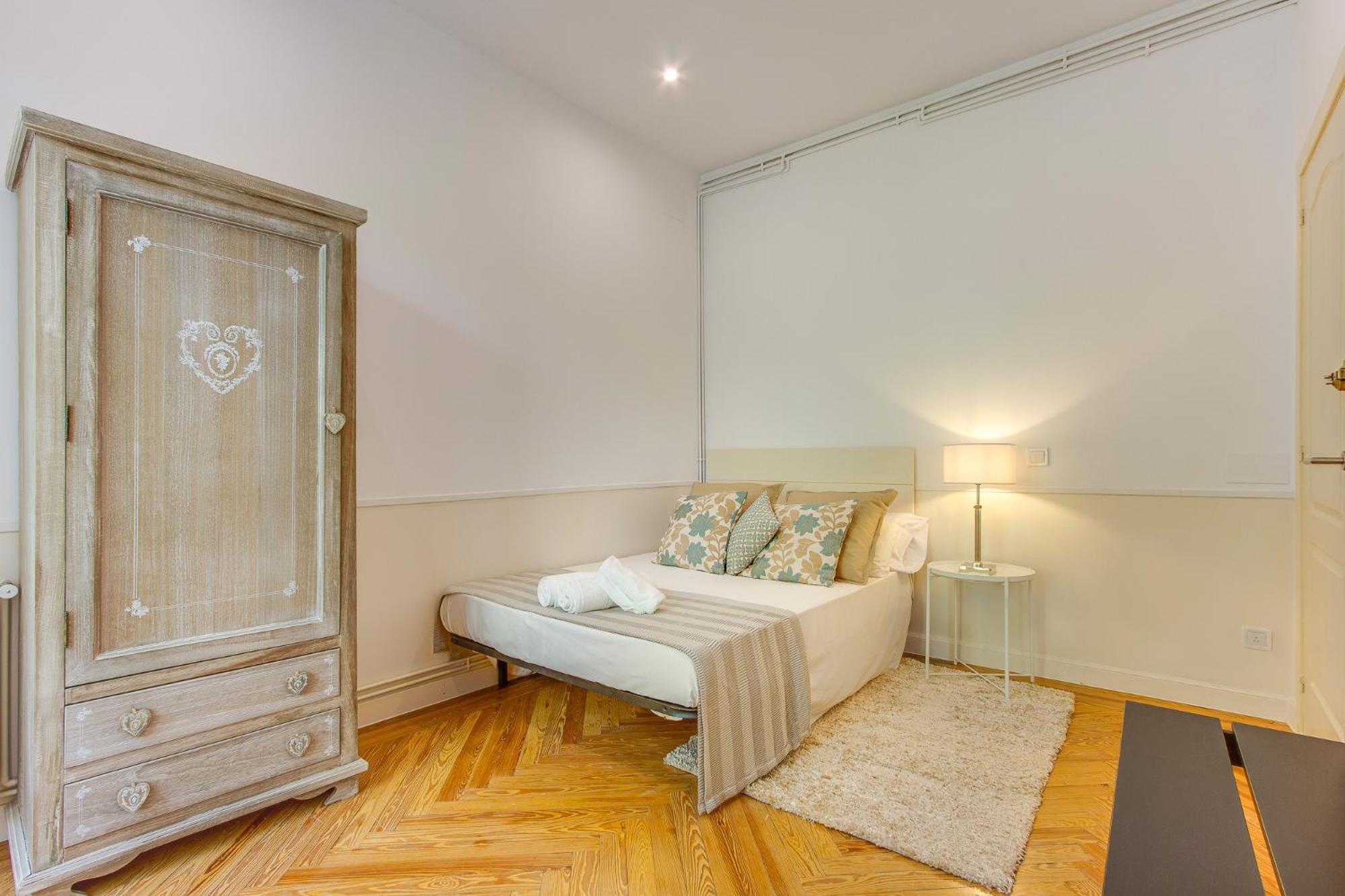 Amplias Habitaciones En El Corazon De Madrid - Plaza De Espana Dış mekan fotoğraf